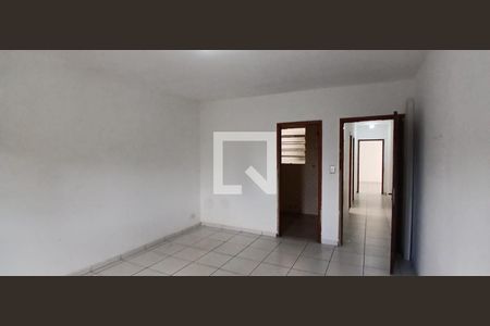 Casa à venda com 3 quartos, 326m² em Vila Sofia, São Paulo