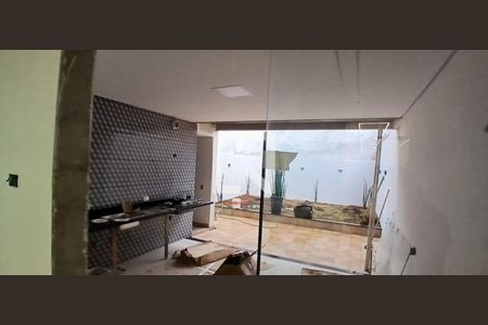 Casa à venda com 6 quartos, 280m² em Interlagos, São Paulo