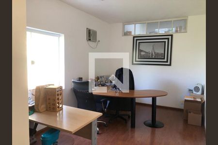 Casa à venda com 6 quartos, 790m² em Fazenda Morumbi, São Paulo