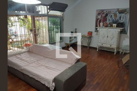 Casa à venda com 2 quartos, 130m² em Ferreira, São Paulo