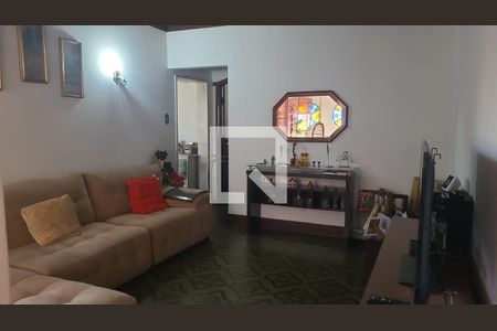 Casa à venda com 3 quartos, 272m² em Penha de França, São Paulo