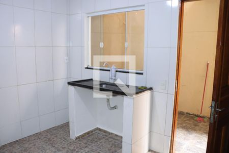 Sala/Cozinha de casa para alugar com 2 quartos, 50m² em Jardim do Engenho, Cotia