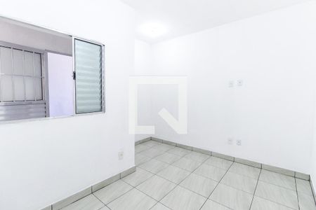 Sala/Quarto de casa para alugar com 1 quarto, 100m² em Cidade Antônio Estêvão de Carvalho, São Paulo