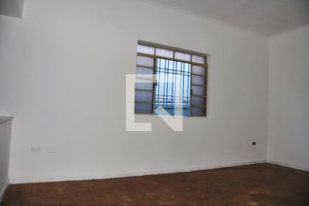 Sala de casa para alugar com 2 quartos, 440m² em Jaraguá, São Paulo