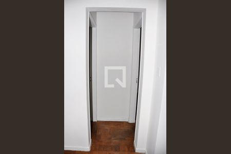 Corredor de casa para alugar com 2 quartos, 440m² em Jaraguá, São Paulo