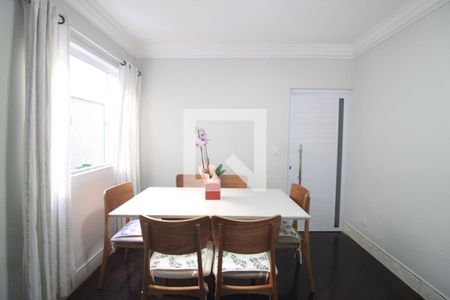 Sala de casa à venda com 3 quartos, 125m² em Campo Grande, São Paulo