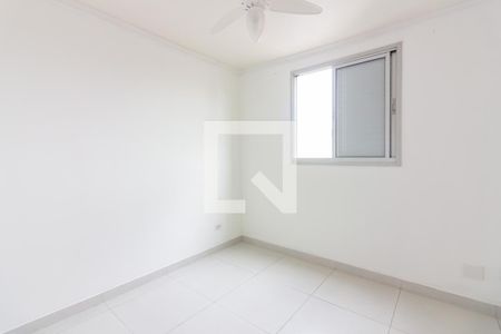 Quarto 2 de apartamento para alugar com 3 quartos, 65m² em Continental, Osasco