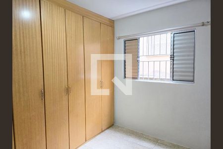 Quarto 1 de apartamento à venda com 2 quartos, 45m² em Vila Barros, Guarulhos