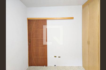 Quarto 1 de apartamento à venda com 2 quartos, 45m² em Vila Barros, Guarulhos