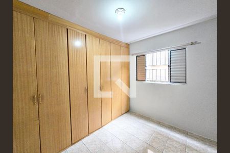 Quarto 1 de apartamento à venda com 2 quartos, 45m² em Vila Barros, Guarulhos