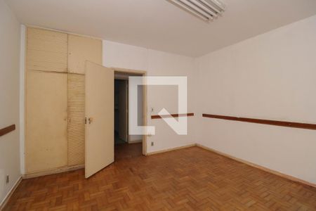 Quarto 2 de casa à venda com 4 quartos, 282m² em Pinheiros, São Paulo