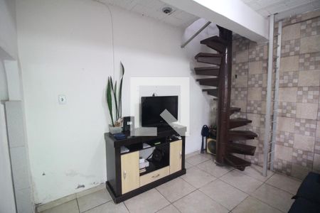 Sala de casa à venda com 2 quartos, 700m² em Eldorado, Contagem