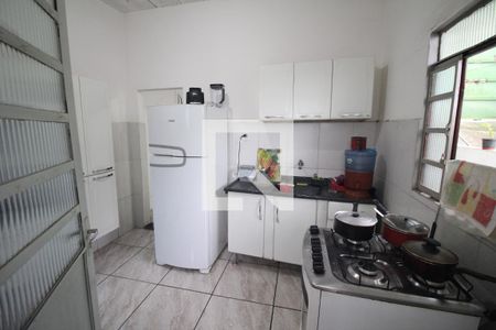 Cozinha de casa à venda com 2 quartos, 700m² em Eldorado, Contagem