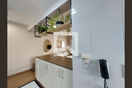 Cozinha de apartamento para alugar com 2 quartos, 67m² em Socorro, São Paulo