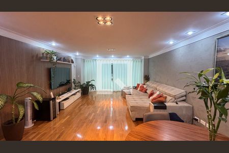 Sala de casa à venda com 3 quartos, 276m² em Vila Valparaíso, Santo André