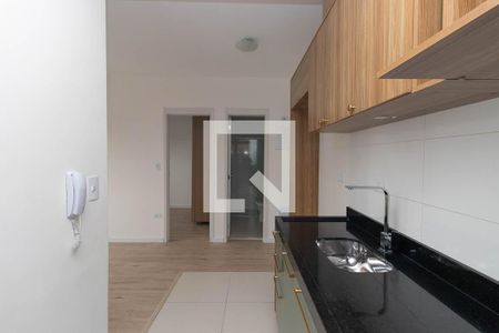 Sala/Cozinha de apartamento à venda com 2 quartos, 38m² em Vila Mazzei, São Paulo