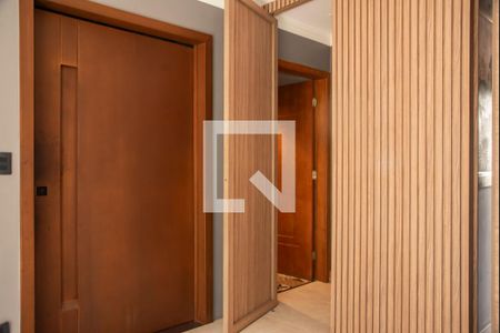 Sala de casa à venda com 3 quartos, 381m² em Planalto Paulista, São Paulo