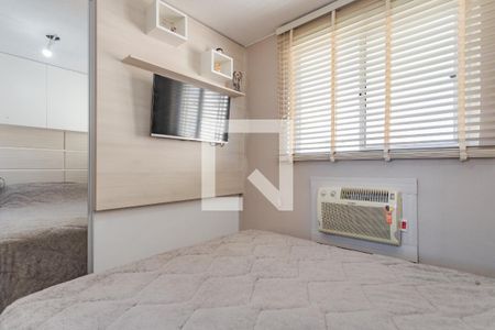 Quarto 1 de apartamento à venda com 2 quartos, 50m² em Rubem Berta, Porto Alegre
