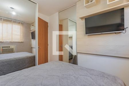 Quarto 1 de apartamento à venda com 2 quartos, 50m² em Rubem Berta, Porto Alegre