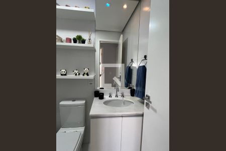 Banheiro de apartamento à venda com 2 quartos, 57m² em Vila Prudente, São Paulo