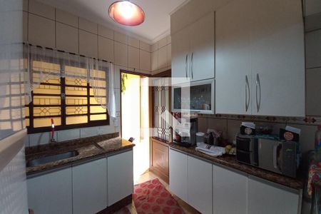 Cozinha de casa à venda com 4 quartos, 197m² em Parque Via Norte, Campinas