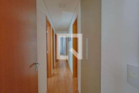 Corredor de apartamento à venda com 4 quartos, 202m² em Prado, Belo Horizonte