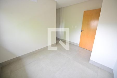 Quarto 1 de casa de condomínio para alugar com 3 quartos, 153m² em Vila Rosa, Goiânia