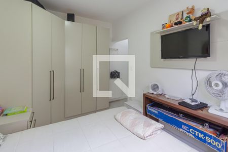 Quarto 1 de casa à venda com 2 quartos, 150m² em Jardim Monte Alegre, Taboão da Serra