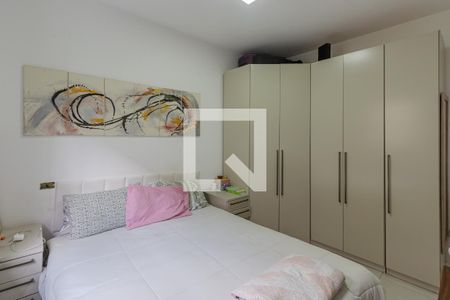 Quarto 1 de casa à venda com 2 quartos, 150m² em Jardim Monte Alegre, Taboão da Serra