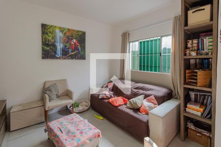 Sala de casa à venda com 2 quartos, 150m² em Jardim Monte Alegre, Taboão da Serra