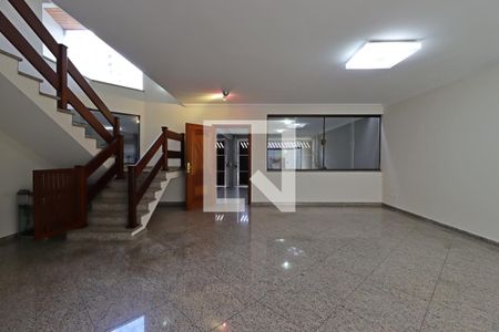 Sala de casa à venda com 4 quartos, 311m² em Vila Valparaíso, Santo André