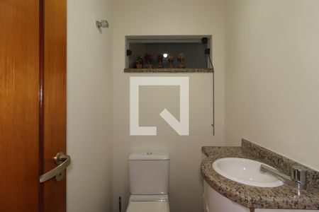 Lavabo de casa à venda com 4 quartos, 311m² em Vila Valparaíso, Santo André