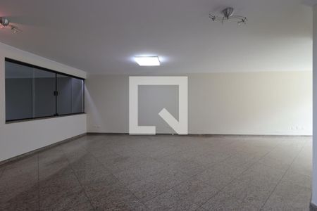 Sala de casa à venda com 4 quartos, 311m² em Vila Valparaíso, Santo André