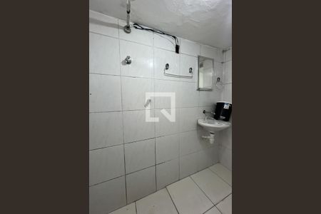 Banheiro Social de casa para alugar com 1 quarto, 30m² em Vila Nina, São Paulo