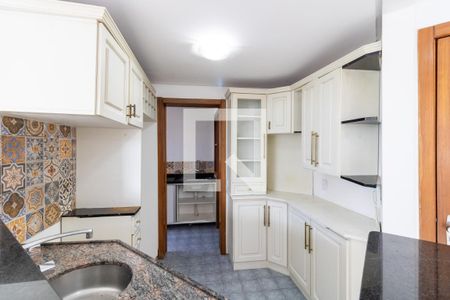 Cozinha de apartamento à venda com 2 quartos, 71m² em Menino Deus, Porto Alegre