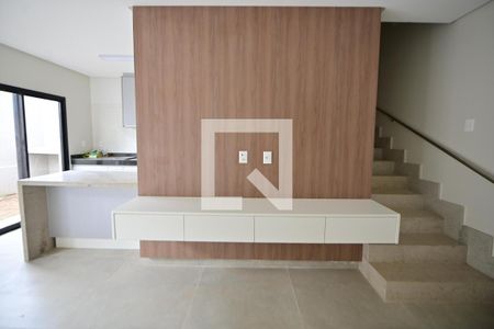 Sala de casa de condomínio para alugar com 3 quartos, 153m² em Vila Rosa, Goiânia