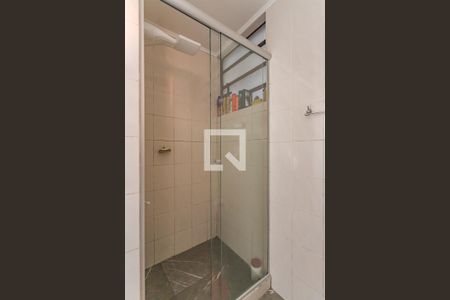 Banheiro Social de apartamento à venda com 1 quarto, 48m² em Jardim São Pedro, Porto Alegre