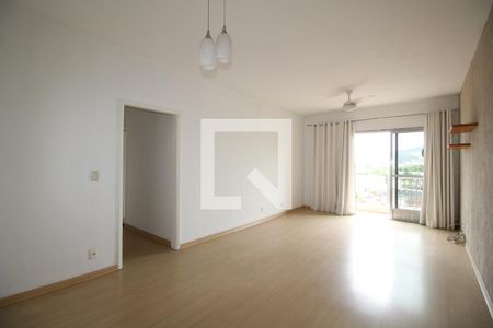 Sala de apartamento à venda com 3 quartos, 100m² em Taquara, Rio de Janeiro