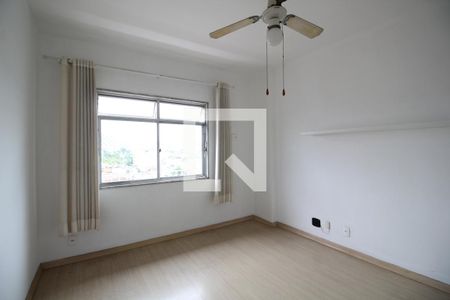 Quarto 1 de apartamento à venda com 3 quartos, 100m² em Taquara, Rio de Janeiro