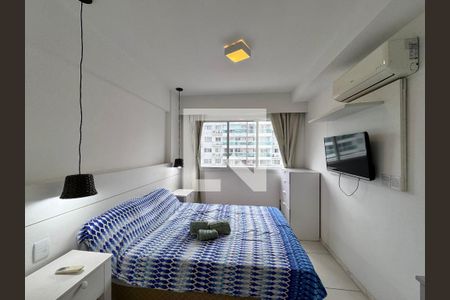 Suíte de apartamento para alugar com 1 quarto, 65m² em Recreio dos Bandeirantes, Rio de Janeiro