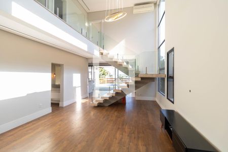 Salas de casa de condomínio para alugar com 4 quartos, 280m² em Swiss Park, Campinas