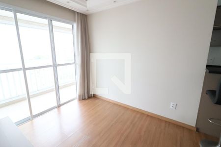Sala de apartamento à venda com 2 quartos, 61m² em Km 18, Osasco