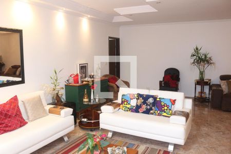 Sala de casa para alugar com 3 quartos, 279m² em Oswaldo Cruz, São Caetano do Sul