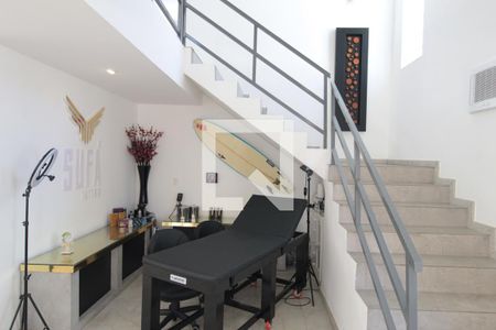 Sala de casa à venda com 4 quartos, 520m² em Braúnas, Belo Horizonte