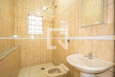 Banheiro de casa para alugar com 1 quarto, 69m² em Santa Maria, Osasco
