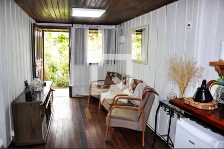 Sala de casa à venda com 2 quartos, 171m² em Jardim Peri, São Paulo