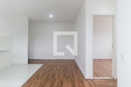 Sala/Cozinha de apartamento para alugar com 2 quartos, 42m² em Vila Perracini, Poá