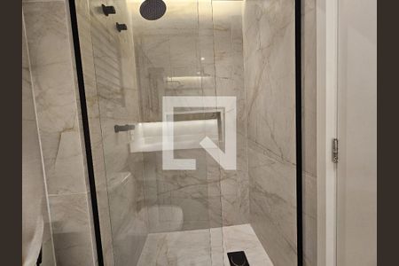 Banheiro de apartamento para alugar com 1 quarto, 30m² em Jardim das Acacias, São Paulo