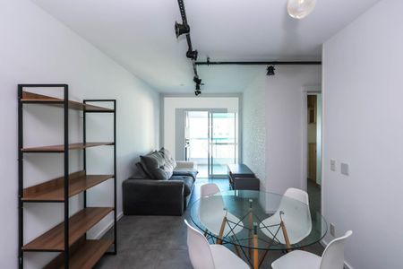 Sala de apartamento para alugar com 2 quartos, 70m² em Liberdade, São Paulo