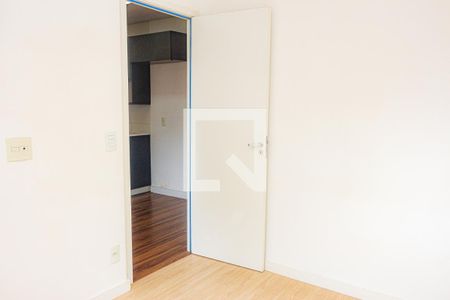 Quarto 2 de apartamento para alugar com 2 quartos, 32m² em Socorro, São Paulo